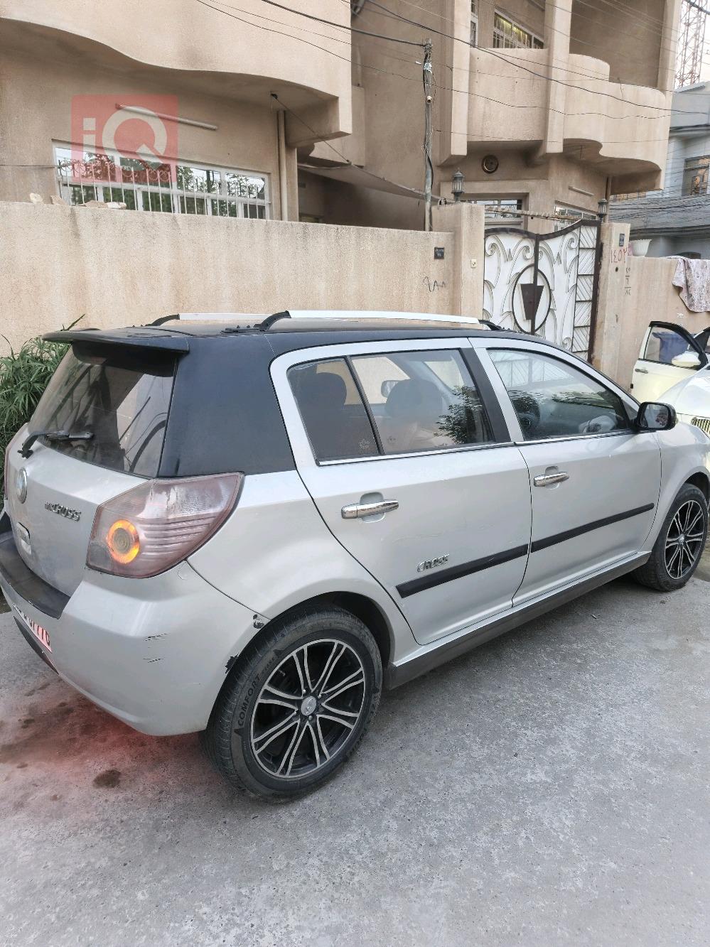 Geely MK